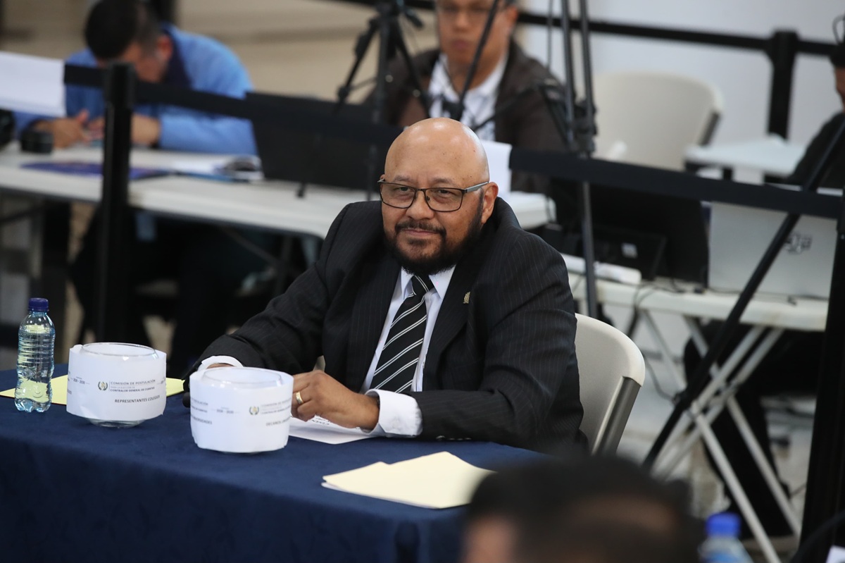 Marco Antonio Vélez González, el aspirante a contralor con la calificación más alta otorgada por la Comisión de Postulación. Foto La Hora: Daniel Ramírez