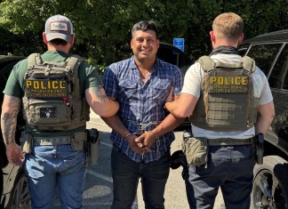 Sin licencia: migrante guatemalteco es detenido en Boston tras accidente que dejó a un menor herido Máximo García López, fue arrestado por agentes de ICE de Boston por estar involucrado en un accidente de tránsito que dejó a un menor de edad herido. Foto: ICE Boston