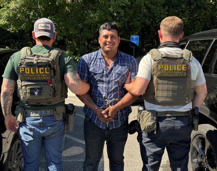 Migrante capturado (1) Máximo García López, fue arrestado por agentes de ICE de Boston por estar involucrado en un accidente de tránsito que dejó a un menor de edad herido. Foto: ICE Boston