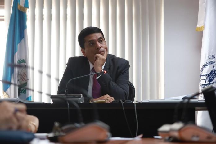 Mynor Moto (1) El MP presentó la solicitud de antejuicio contra Fredy Orellana hace 25 días sin que a la fecha tenga el trámite respectivo. Foto La Hora: Daniel Ramírez