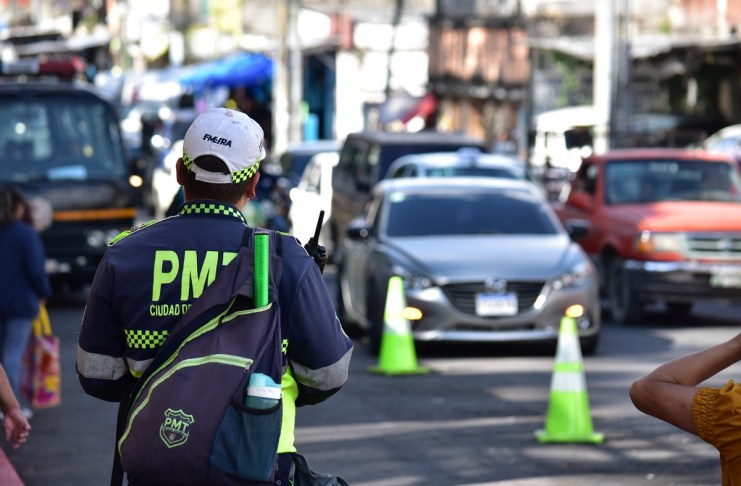 ¿Saldrá este 14 y 15 de septiembre? Estos son los puntos donde habrá más movimiento por las antorchas La Policía Municial de Tránsito de la ciudad de Guatemala mantendrá monitoreos en puntos para facilitar la movilidad vehicular. Foto: La Hora / Archivo