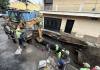 Maquinaria y trabajadores continúan este sábado con los trabajos en el hundimiento de la avenida Pablo VI, zona 7 de Mixco.