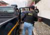 Por cargar más Q165 mil en efectivo y una pistola, detienen a Juan en la zona 6