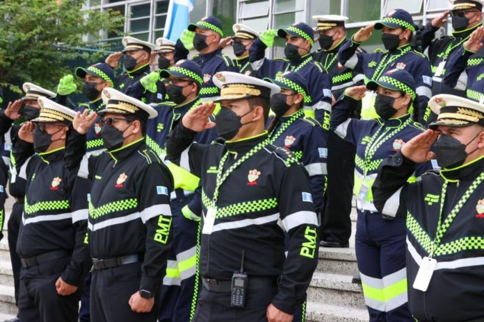 ¿Por qué la Policía Municipal de Tránsito de Guatemala busca a Edward Estrada