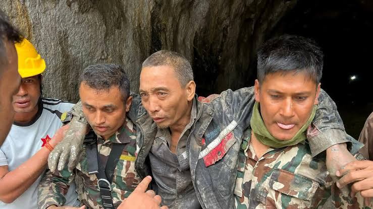 Rescate en Nepal. Foto La Hora: RFI