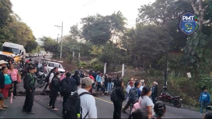 Se reportan nuevos bloqueos de carreteras hoy lunes 7 de septiembre de 2026