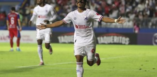 Así quedaron las semifinales de la Copa Centroamericana 2026 Cartaginés, Motagua, LD Alajuelense y Olimpia son los cuatro equipos clasificados a las semifinales de la Copa Centroamericana 2026.