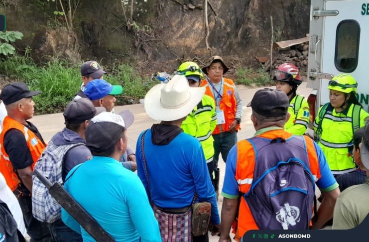 Localizan al adulto mayor Pedro Cruz, reportado como desaparecido en Alta Verapaz Bomberos de Senahú, Alta Verapaz. Foto La Hora: Asociación de Bomberos Municipales y Departamentales