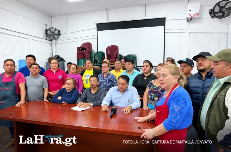 Vendedores de La Terminal señalan a diputado de financiar bloqueos y desconocen a representante Vendedores de La Terminal señalan a diputado de financiar bloqueos. Foto La Hora: captura de pantalla.