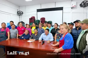 Vendedores de La Terminal señalan a diputado de financiar bloqueos y desconocen a representante