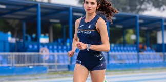 Viviana Aroche impone nuevo récord nacional y centroamericano en media maratón de Copenhague Viviana Aroche tras imponer un nuevo récord nacional y centroamericano en la media maratón. Foto La Hora: Comité Olímpico Guatemalteco (COG)