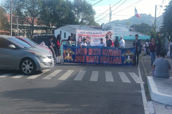 La Policía Municipal de Tránsito de la ciudad capital prevé que este sábado inicien las actividades de Independencia por lo que sugirió tomar precauciones. Foto La Hora.