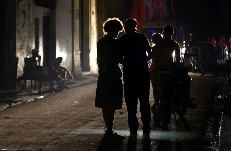 El Ministerio de Energía de Cuba confirma un nuevo colapso del Sistema Electroenergético Naciona