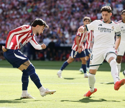 El capitán del Real Madrid, Federico Valverde, fue diagnosticado con un esguince de grado 3 en su tobillo izquierdo debido a una fuerte entrada de Kang-In Lee durante el derbi.