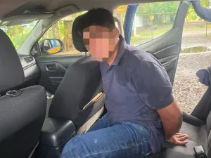 Alias "Vuela Bajito" es capturado en Livingston tras huir de la PNC y accidentarse en motocicleta