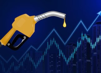 El diésel alcanza un récord de USD 6.40 por galón en EE. UU., mientras en Guatemala ya supera los Q50.