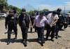 Detención de presuntos secuestradores que utilizaban uniformes de investigadores de la PNC. Foto: PNC
