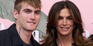 Presley Gerber, hijo de la supermodelo Cindy Crawford, muere a los 27 años El hijo mayor de Cindy Crawford, Presley Gerber, murió a los 27 años mientras se encontraba internado en un centro de rehabilitación.