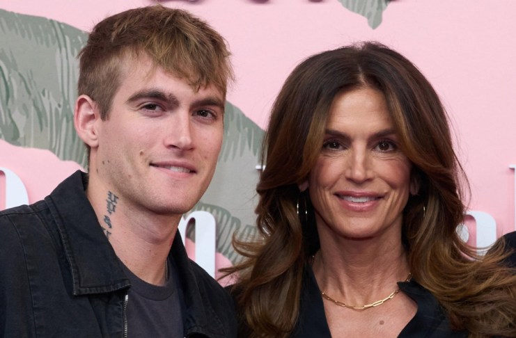 El hijo mayor de Cindy Crawford, Presley Gerber, murió a los 27 años mientras se encontraba internado en un centro de rehabilitación.