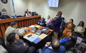 Caso Edificio MP: Juan Francisco Solorzano responsabiliza a Rafael Curruchiche de desaparecer documentos a su favor