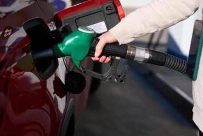 Llenar el tanque podría costar más. El MEM reporta aumentos de hasta Q2 por galón en el diésel ante las presiones internacionales provocadas.