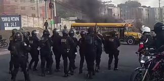n la entrada de Prados de Villa Hermosa hacia Ciudad Real @BVoluntariosGT