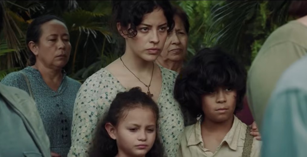 Lourdes Chávez en Luciérnagas en el Mozote. Foto La Hora: Trailer Luciérnagas en el Mozote