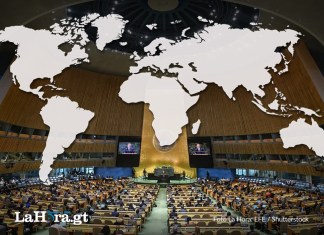 Naciones Unidas votan para adaptar el mapa del mundo con el fin de mostrar las proporciones correctas de los continentes del Sur Global. Imagen La Hora: Alejandro Ramírez.