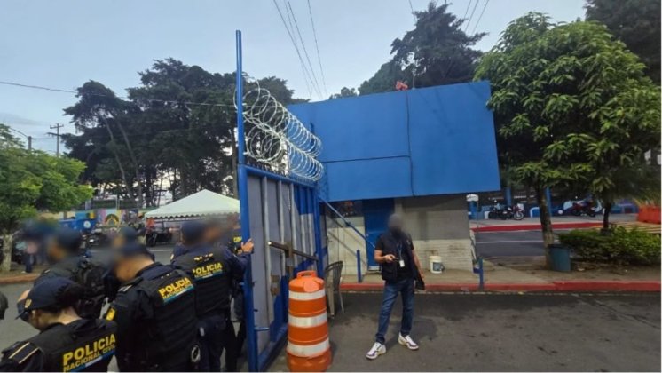 Las diligencias en la Usac se iniciaron el viernes por la tarde y finalizaron la madrugada de este s&aacute;bado. Foto: La Hora/MP.