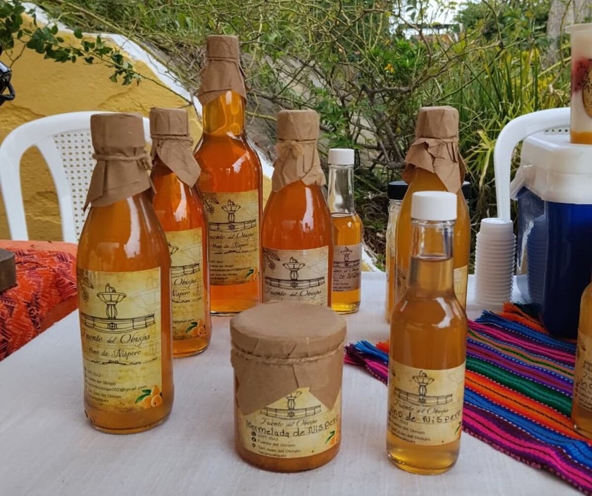 Productos realizados a base de níspero.Foto: Asociación Nacional del Festival del Níspero (ANAFENI)