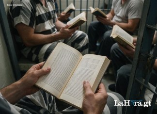 El Ministerio de Educación, en alianza con entidades implementadoras, buscan atender a la población privada de libertad para que puedan completar sus estudios y desarrollar habilidades técnico-laborales. Imagen La Hora: Víctor García.