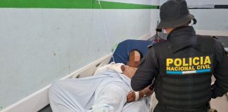 Hombre herido y capturado tras enfrentamiento con la PNC durante allanamiento en Santa Rosa PNC Santa Rosa
