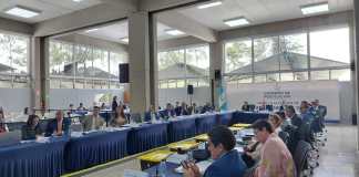 La Comisión de Postulación para Contralor General de Cuentas. Foto La Hora: Engelberth Blanco