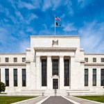 La Fed sube las tasas de interés por primera vez desde 2023, ante la persistencia de la inflación en EE. UU.