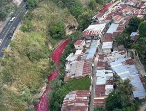 MARN inicia estudios tras alteración del agua en el río Las Vacas y advierte acciones legales