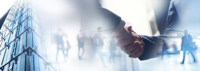Businessmen,Making,Handshake,With,Partner,,Greeting,,Dealing,,Merger,And,Acquisition, Canadá y Guatemala buscan diversificar sus negocios con alianzas estratégicas. Foto La Hora: Shutterstock