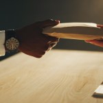 La Ley Antilavado ya está vigente y establece controles más rigurosos sobre transacciones en efectivo. Foto La Hora: Shutterstock