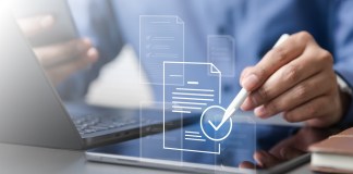 Guatemala se convierte en modelo en el uso de la Factura Electrónica con una emisión de 5.4 millones Factura electrónica de Guatemala será ejemplo en foro internacional. Foto La Hora: Shutterstock