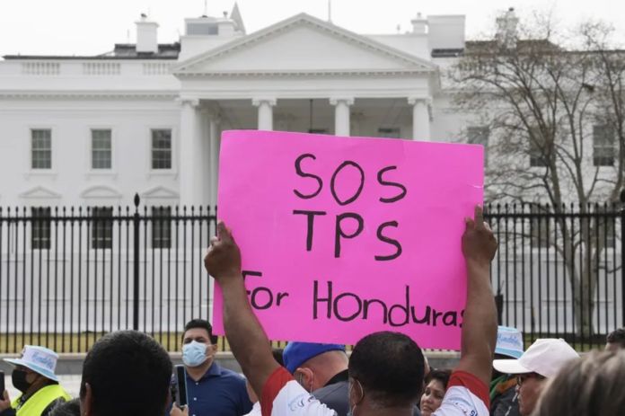 tps honduras EE. UU. descartó conceder una extensión del TPS a los migrantes hondureños. Gobierno se alista para atender a deportados.